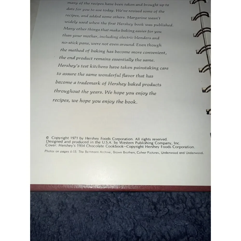 Vintage Hershey's 1934 Cookbook Spiral Reprint 1971 6th Printing Estate Copy VGC